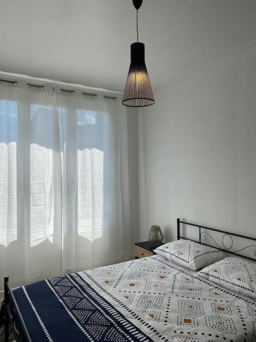 Bel Appartement Centre Ville De 维耶尔宗 外观 照片