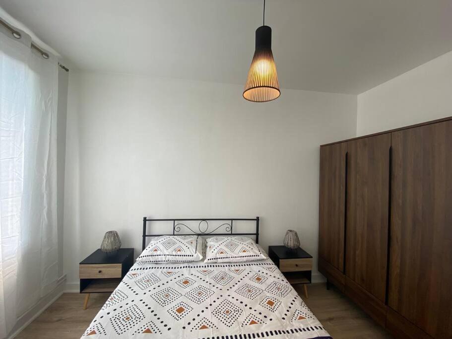 Bel Appartement Centre Ville De 维耶尔宗 外观 照片
